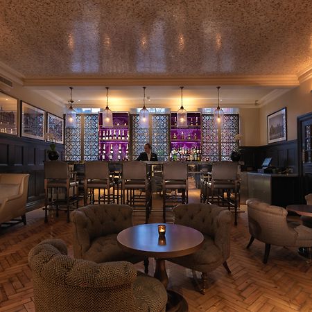 The Lalit London Londres Facilidades foto The bar at the hotel