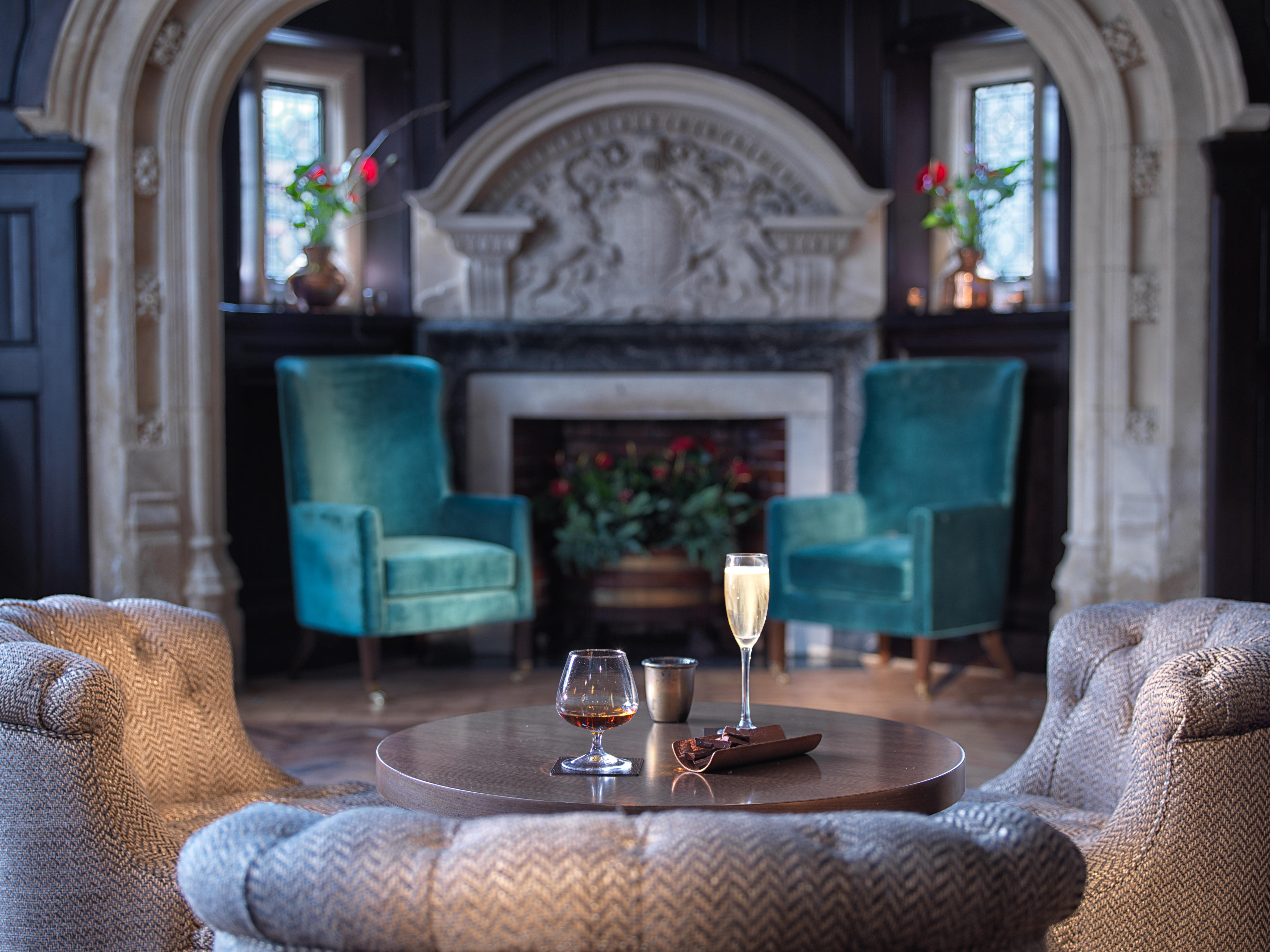 The Lalit London Londres Exterior foto The Drawing Room at The Old Bank